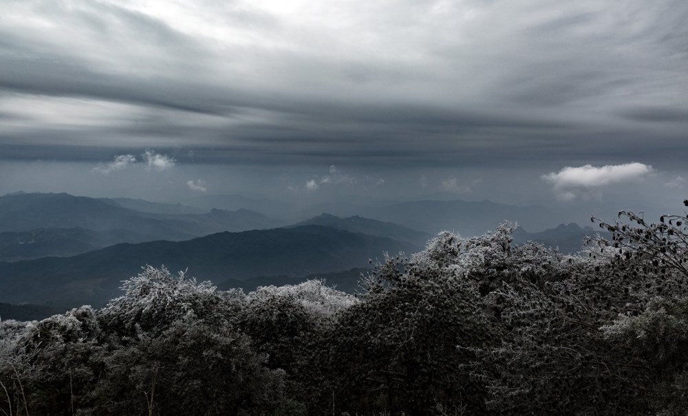 Cao[-]Bằng:[-]Cần[-]nhiều[-]giải[-]pháp[-]bảo[-]tồn,[-]phát[-]triển[-]bền[-]vững[-]Vườn[-]quốc[-]gia[-]Phia[-]Oắc[-]-[-]Phia[-]Đén